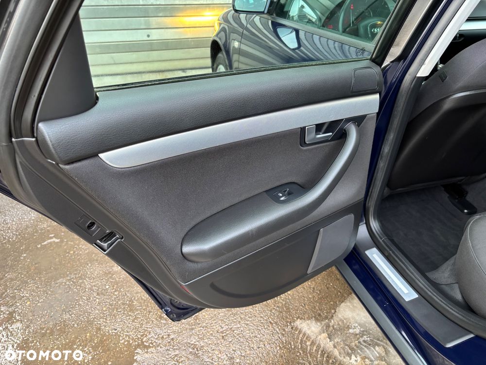 Audi A4 Limousine 1.8 T - 28