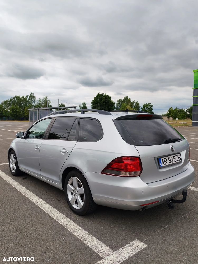 Volkswagen Golf 1.6 TDI DPF Trendline - 12