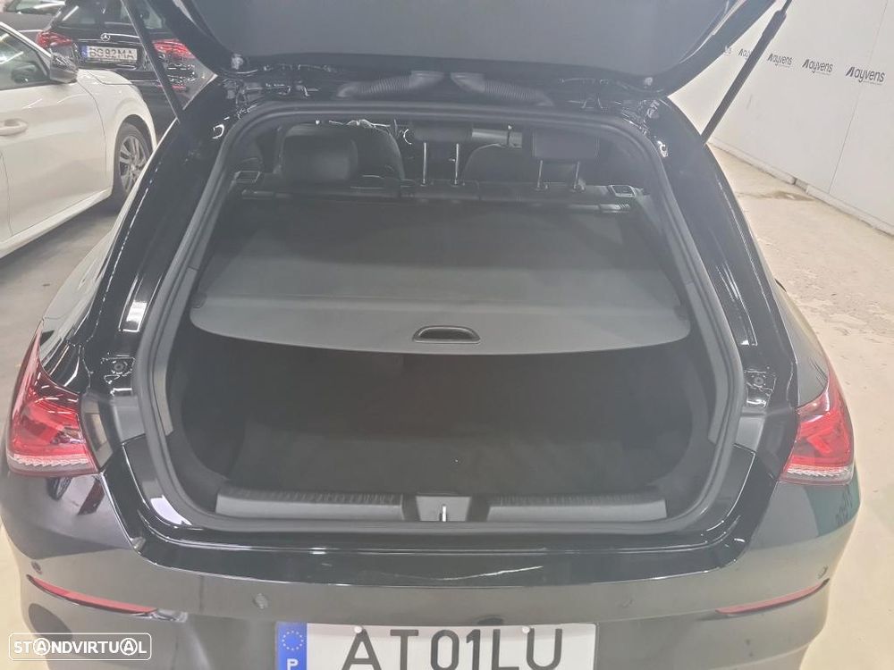 Mercedes-Benz A 250 e Style Plus - 11