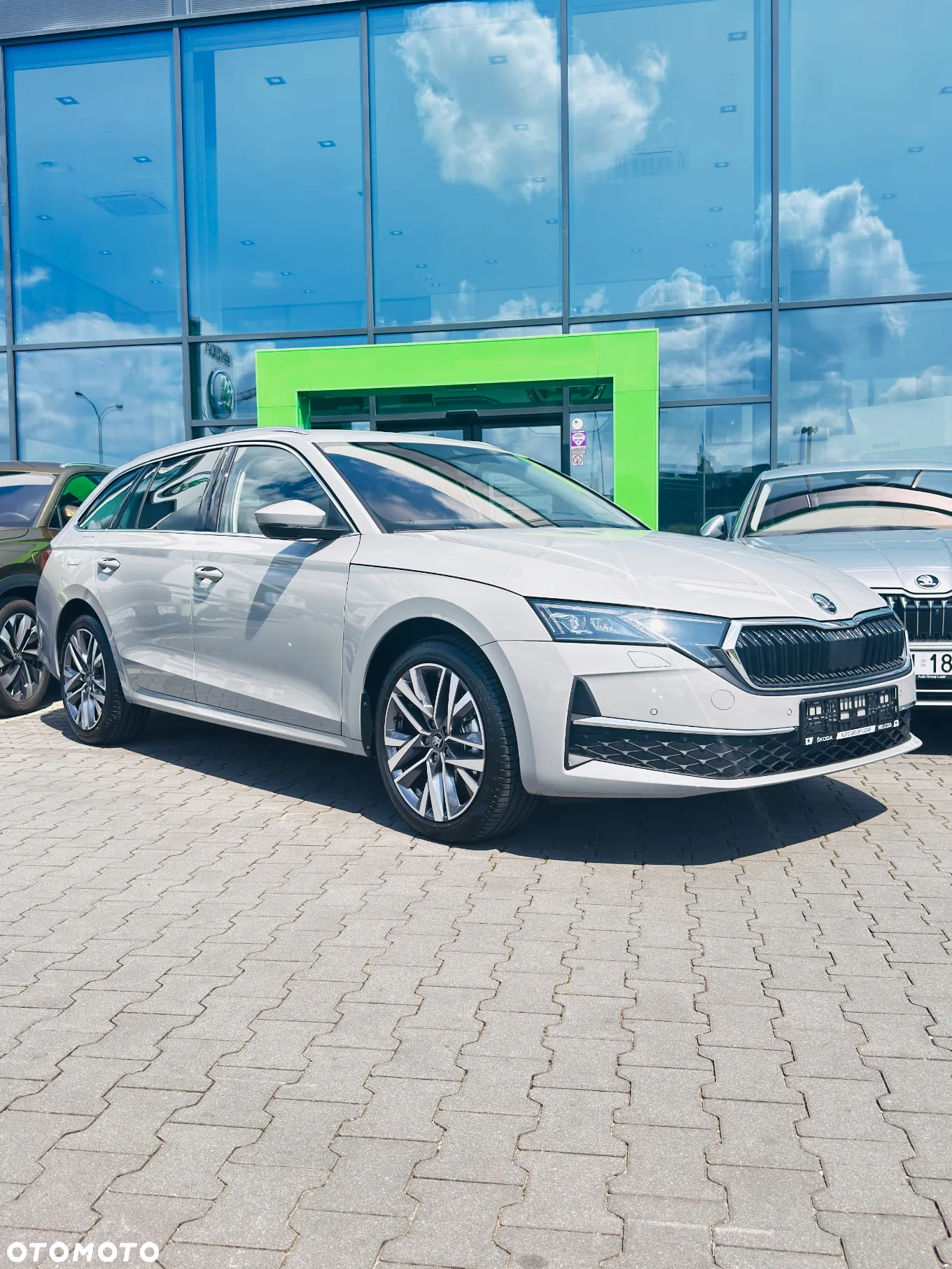 Skoda Octavia 2.0 TDI Edition 130 Selection DSG - 25
