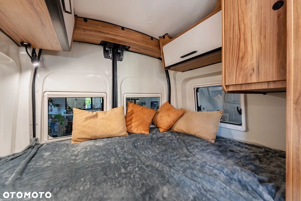 Karmann-Mobil Dexter 560 AW - 3