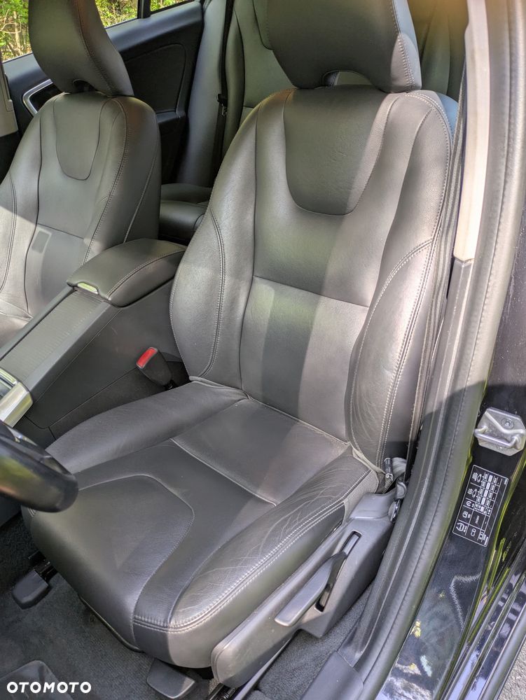 Volvo V60 D4 Drive-E Summum - 20