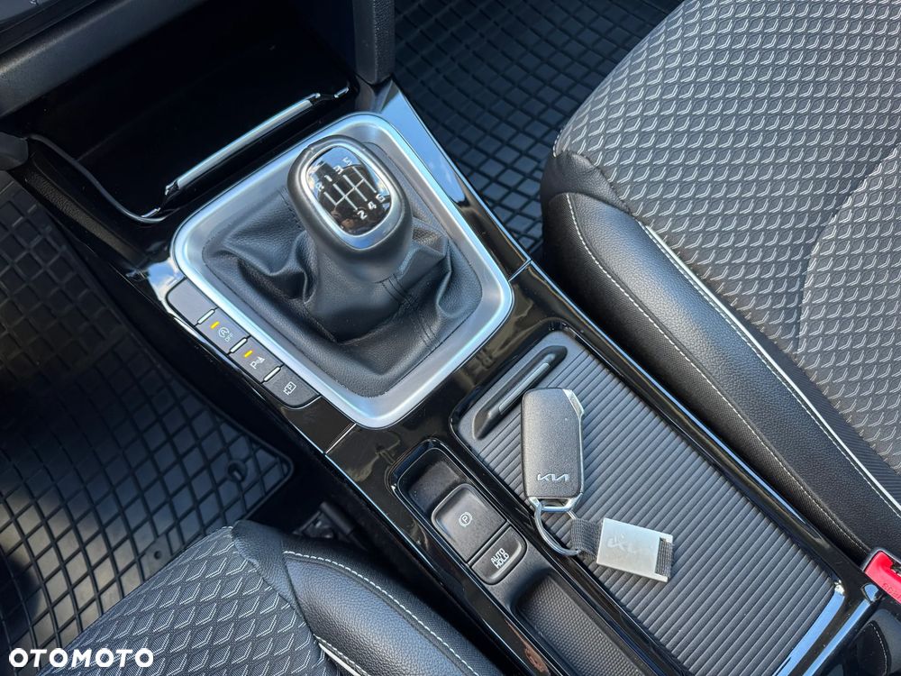Kia XCeed 1.5 T-GDI Business Line - 27