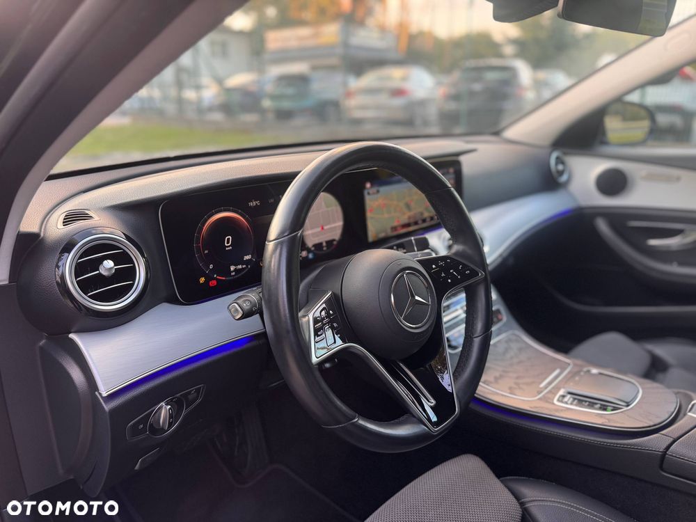 Mercedes-Benz Klasa E 220 d 9G-TRONIC Avantgarde - 17
