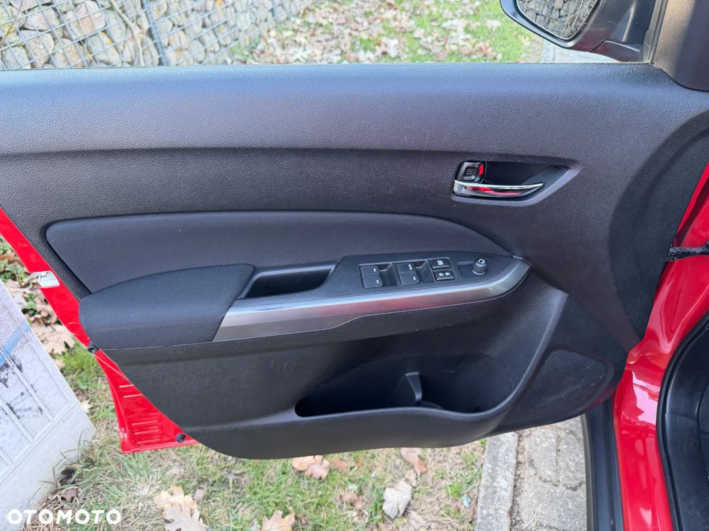 Suzuki Vitara 1.4 Boosterjet Premium 2WD - 36
