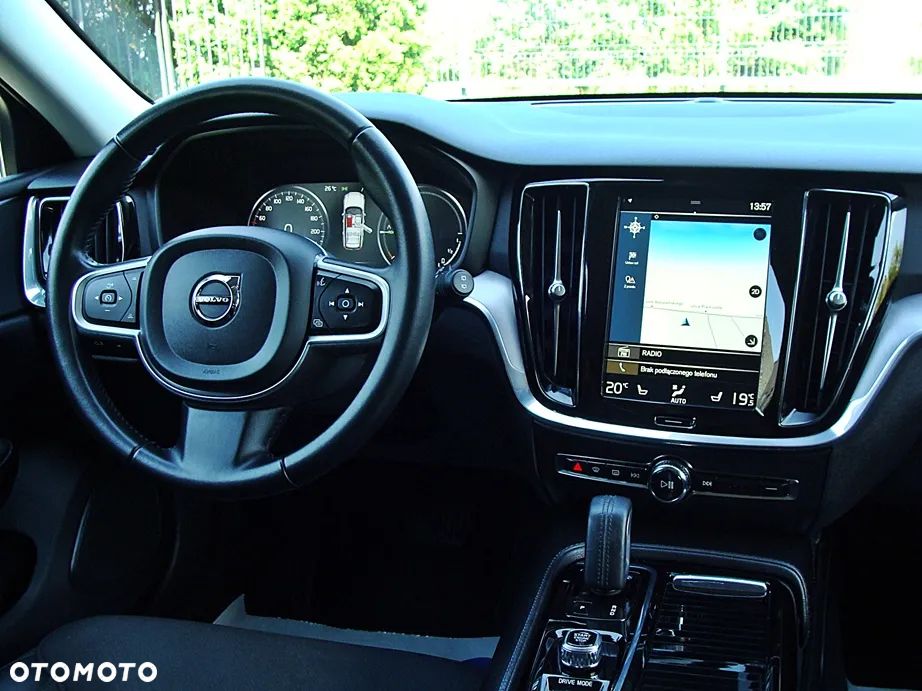 Volvo V60 T6 AWD Recharge Plus Dark - 15