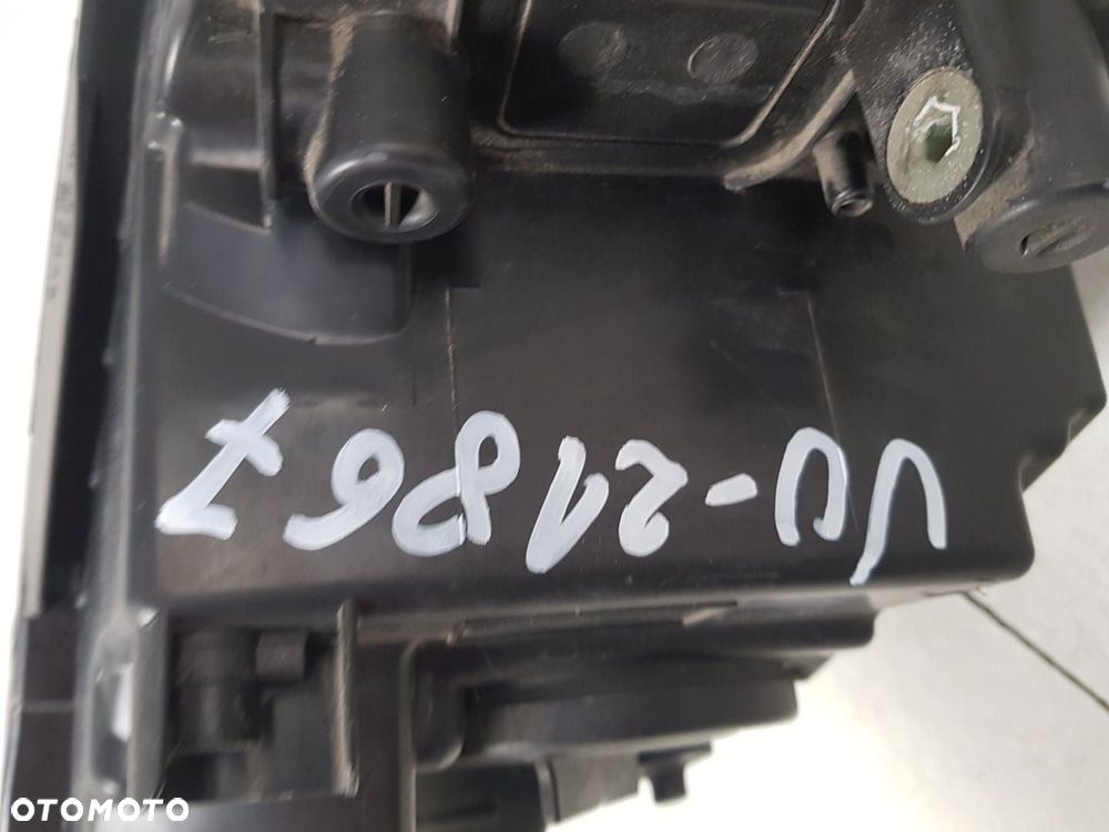 OPEL ASTRA 4 IV 09- LAMPY LAMPA LEWA PRAWA PRZEDNIA PRZÓD ORYGINAŁ EUROPA 1EG010011-68 1EG010011-67 - 15