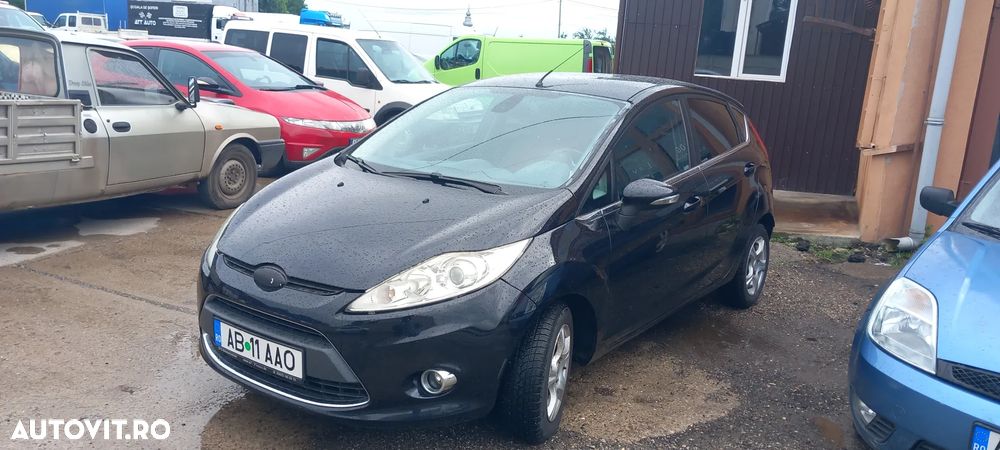 Ford Fiesta 1.25i Ambiente - 6