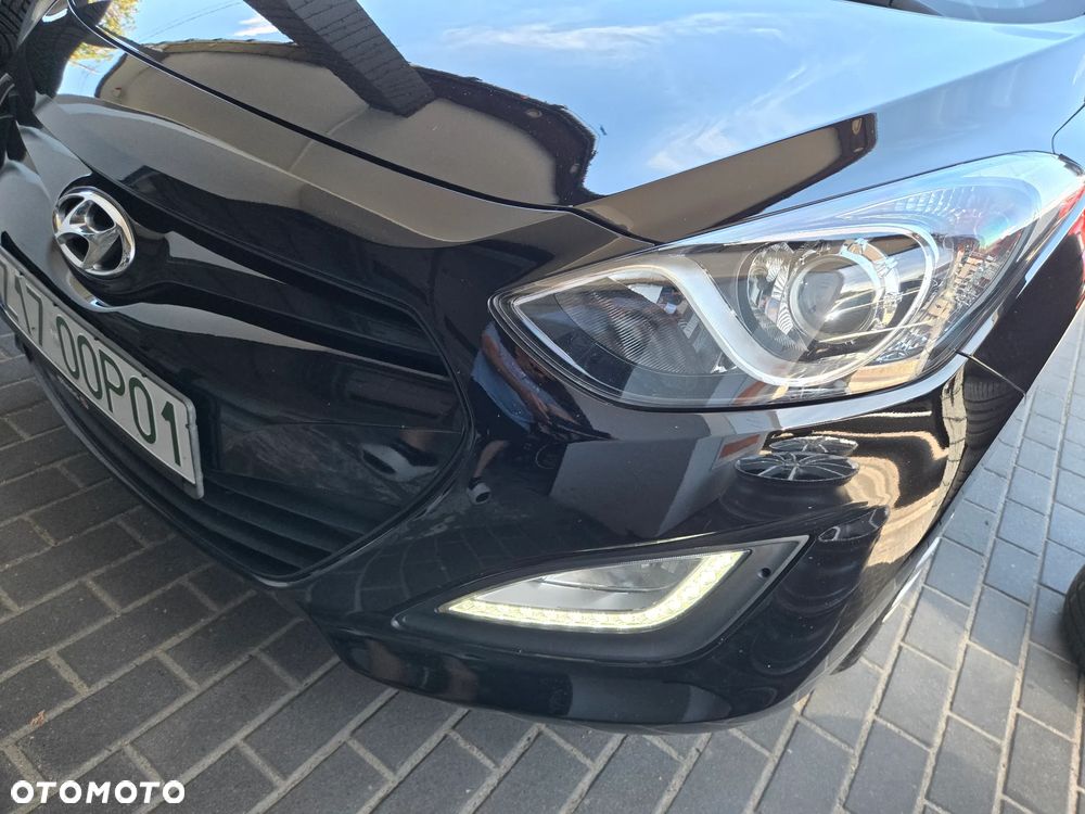 Hyundai i30 1.6 GDI Premium - 8