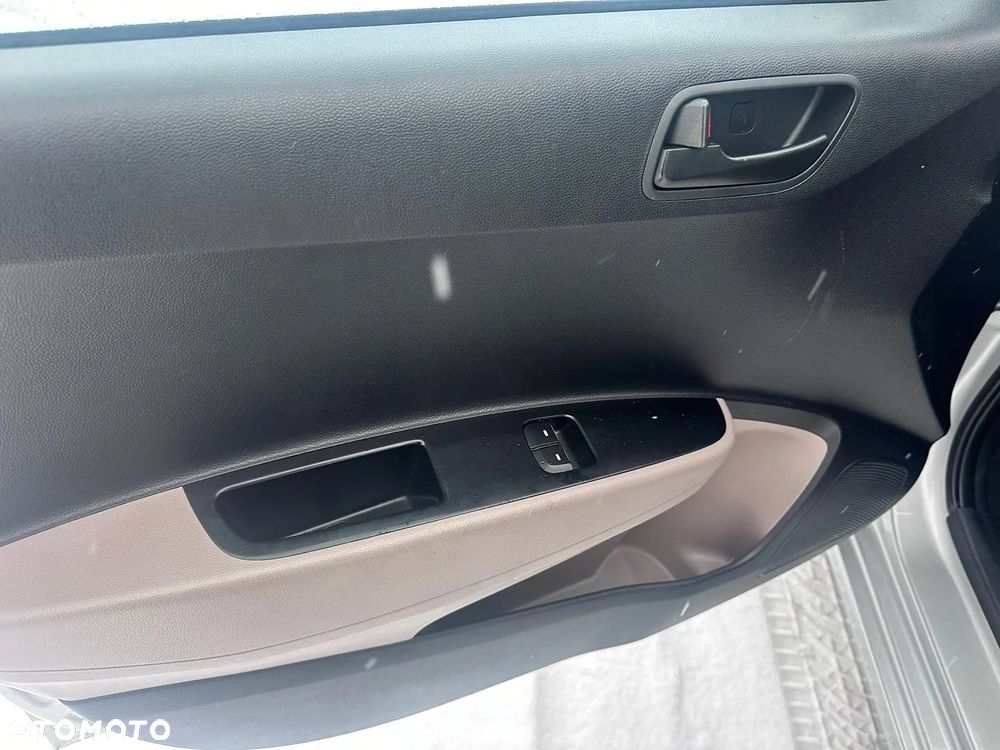 Hyundai i10 1.0 Passion Plus - 16