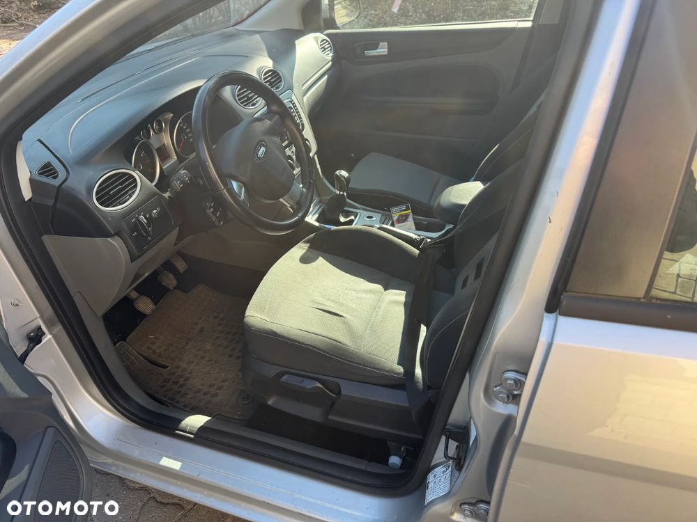 Ford Focus 2.0 Silver X - 10