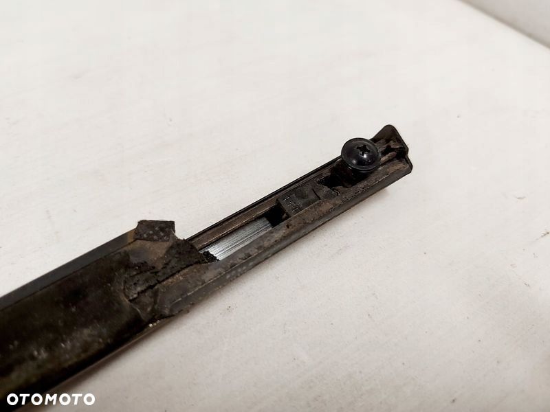 HYUNDAI I40 SEDAN LISTWA ZGARNIAJĄCA PRAWY TYŁ PRAWA TYLNA - 8