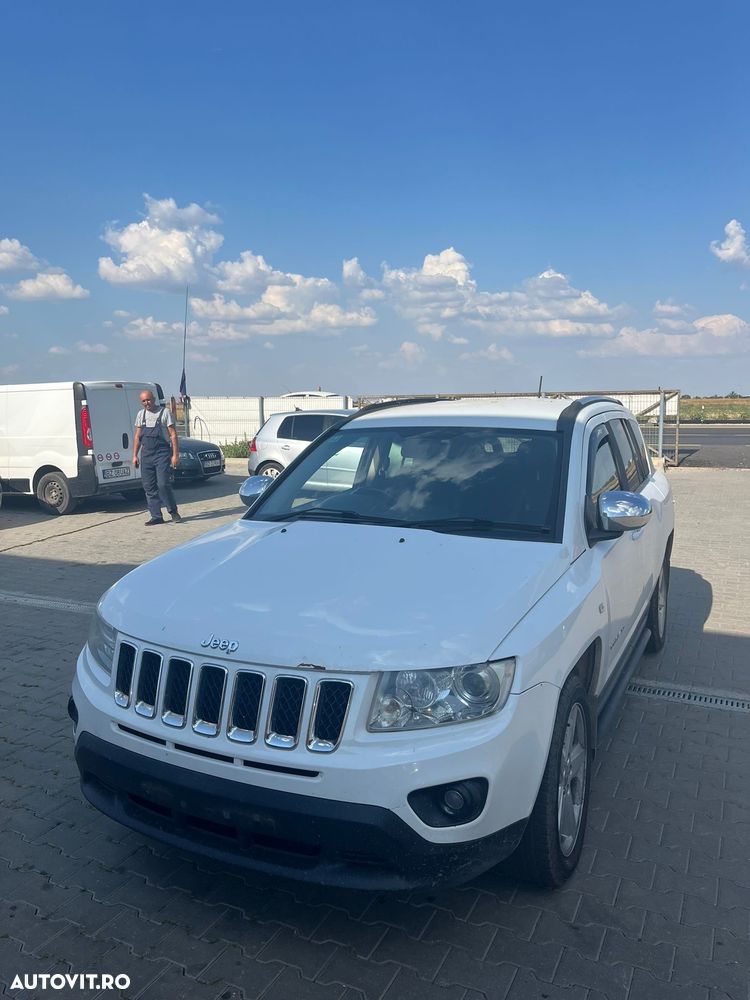 Dezmembram Jeep Compass 2.2 diesel din 2012 - 2