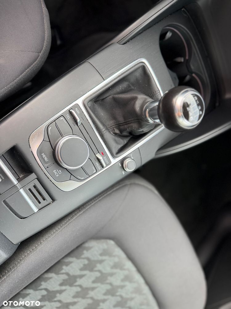 Audi A3 Sportback - 17