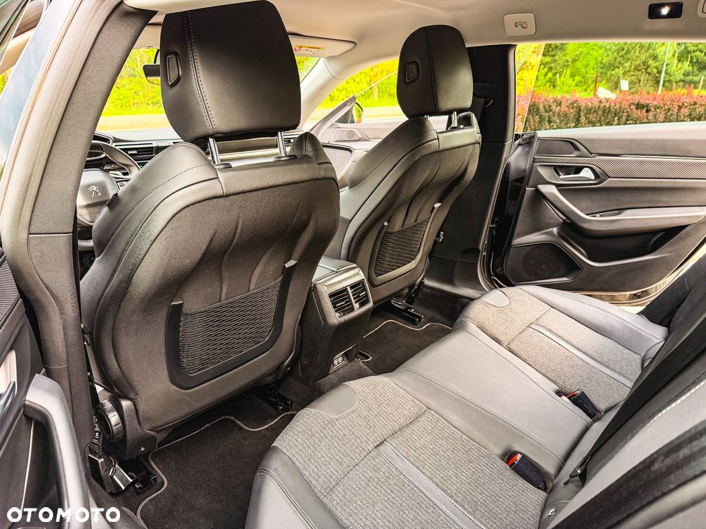 Peugeot 508 225 e-EAT8 Allure - 26