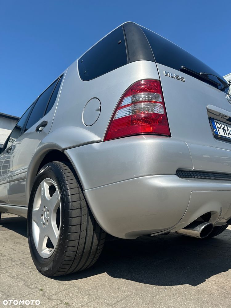 Mercedes-Benz ML 55 AMG - 6