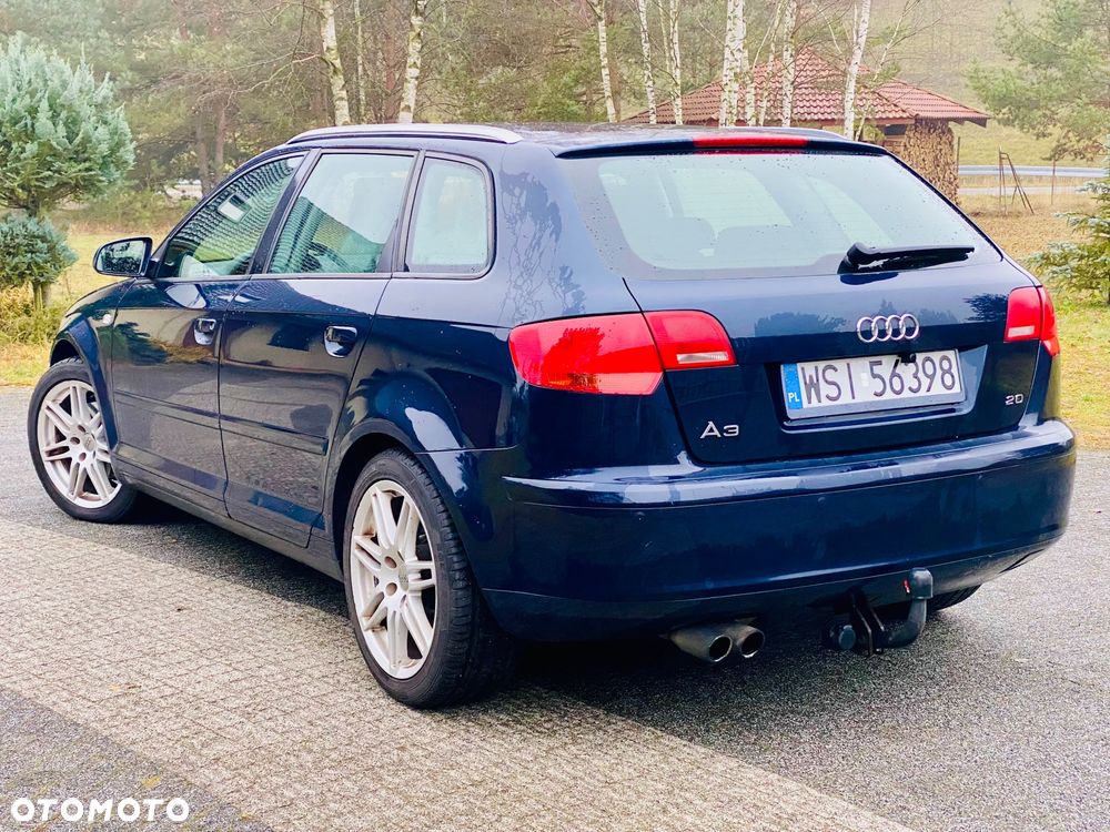 Audi A3 Sportback 2.0 FSI Ambiente - 7