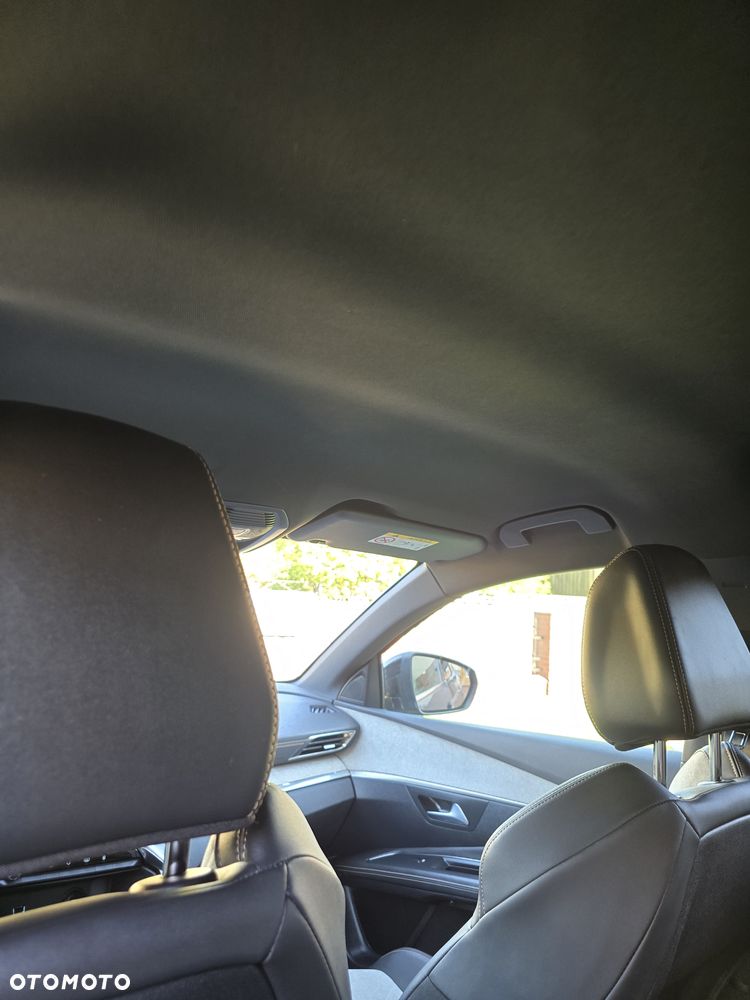 Peugeot 3008 1.6 PureTech GPF GT Line S&S EAT8 - 24