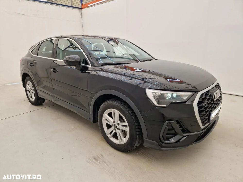 Audi Q3 2.0 40 TDI quattro S tronic Advanced - 2