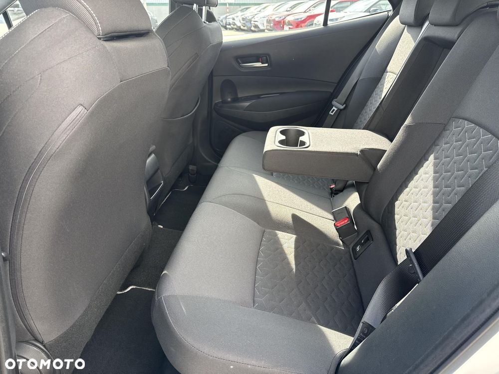 Toyota Corolla 1.8 Hybrid Comfort - 13