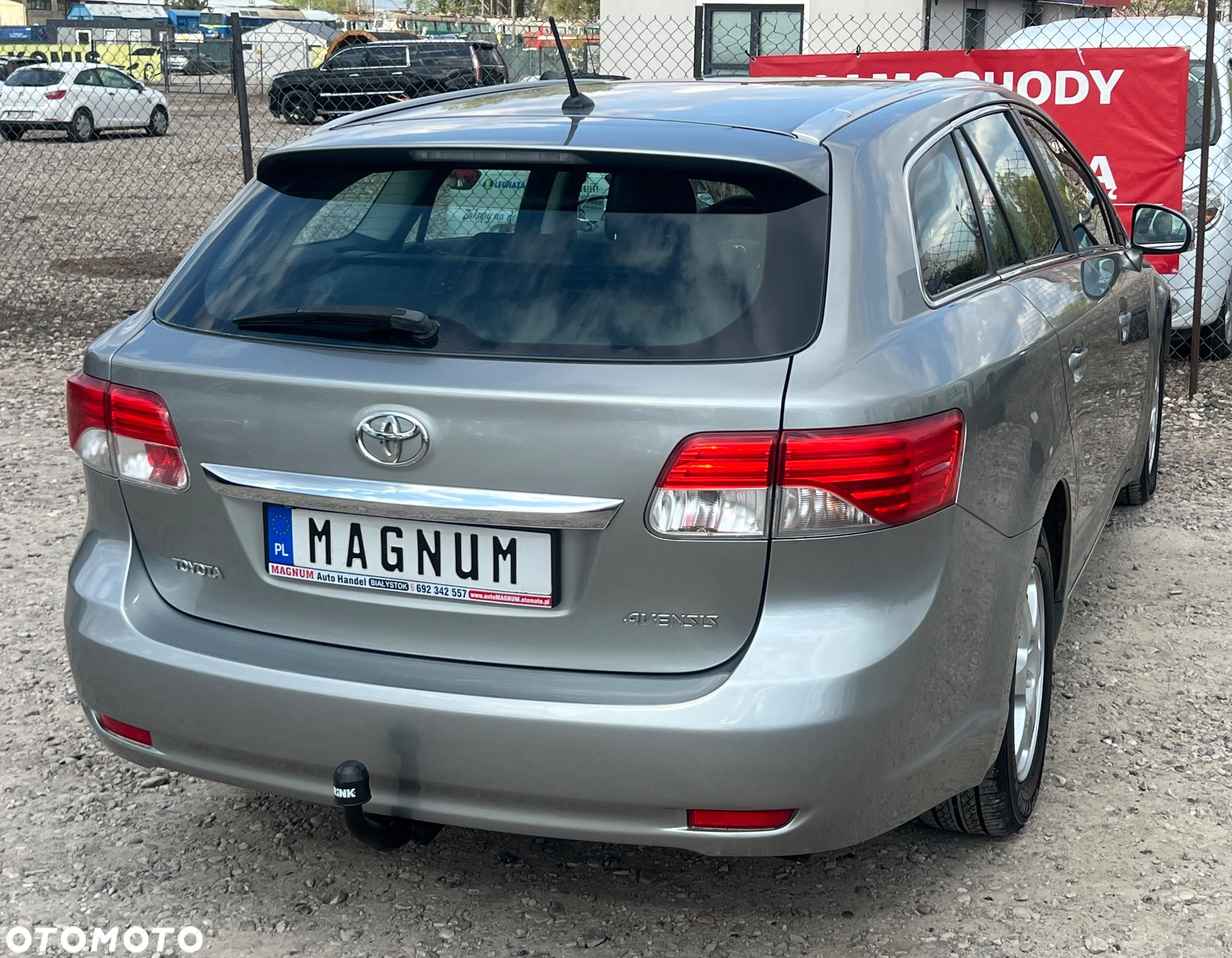 Toyota Avensis 2.0 D-4D Premium - 32