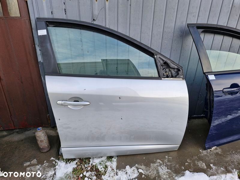 RENAULT MEGANE III 3 DRZWI PRAWY PRZÓD PRZEDNIE - 1