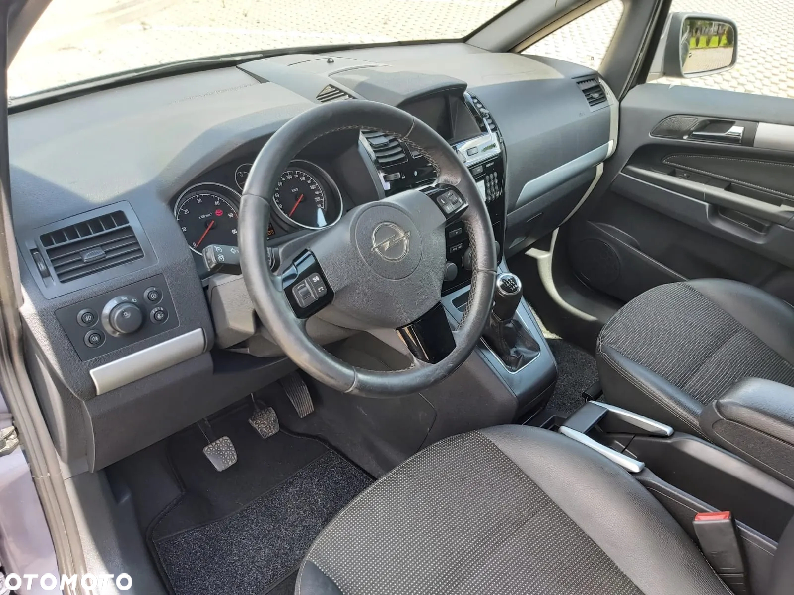 Opel Zafira 1.7 CDTI Cosmo - 18