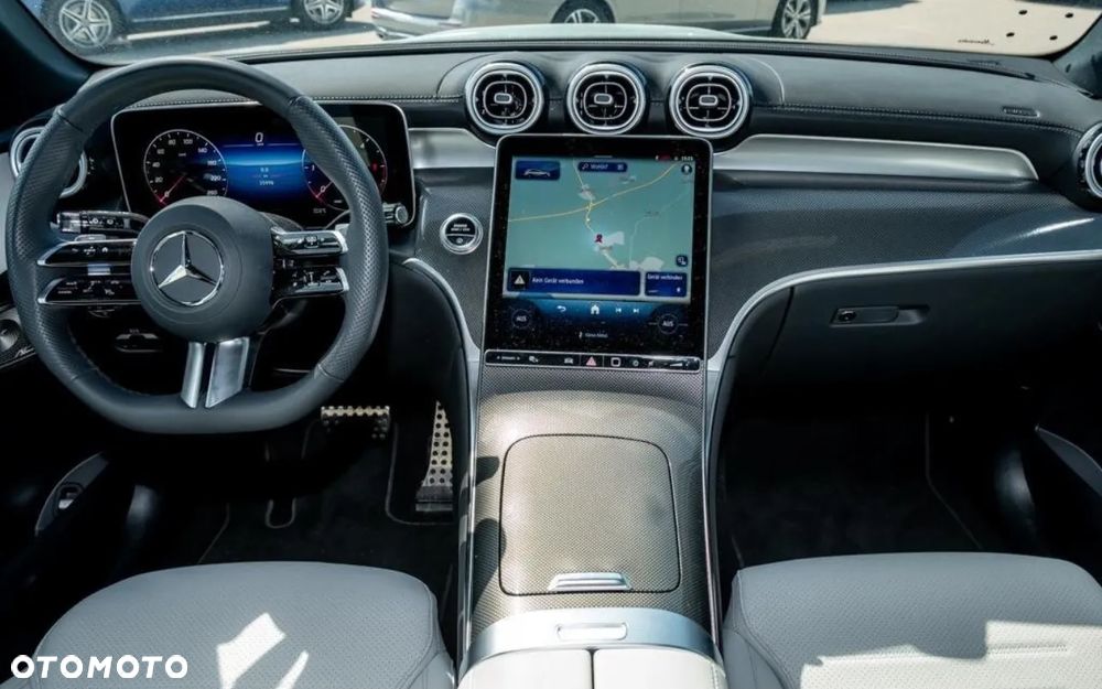 Mercedes-Benz GLC 300 d 4Matic 9G-TRONIC AMG Line Advanced - 8