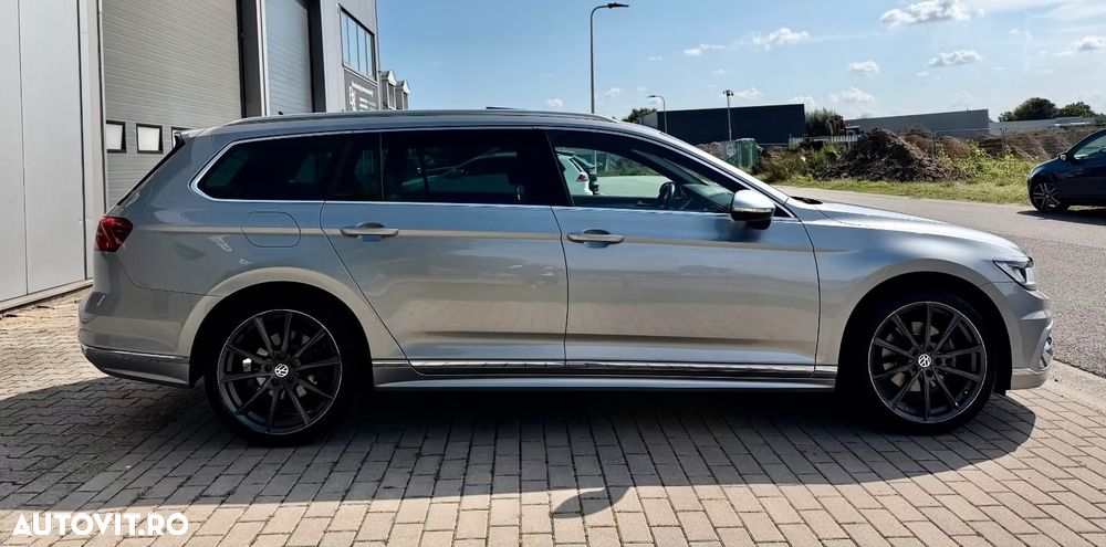 Volkswagen Passat 1.6 TDI SCR DSG - 13