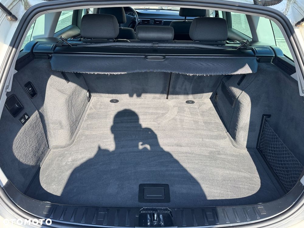 BMW Seria 3 318d DPF Edition Lifestyle - 23