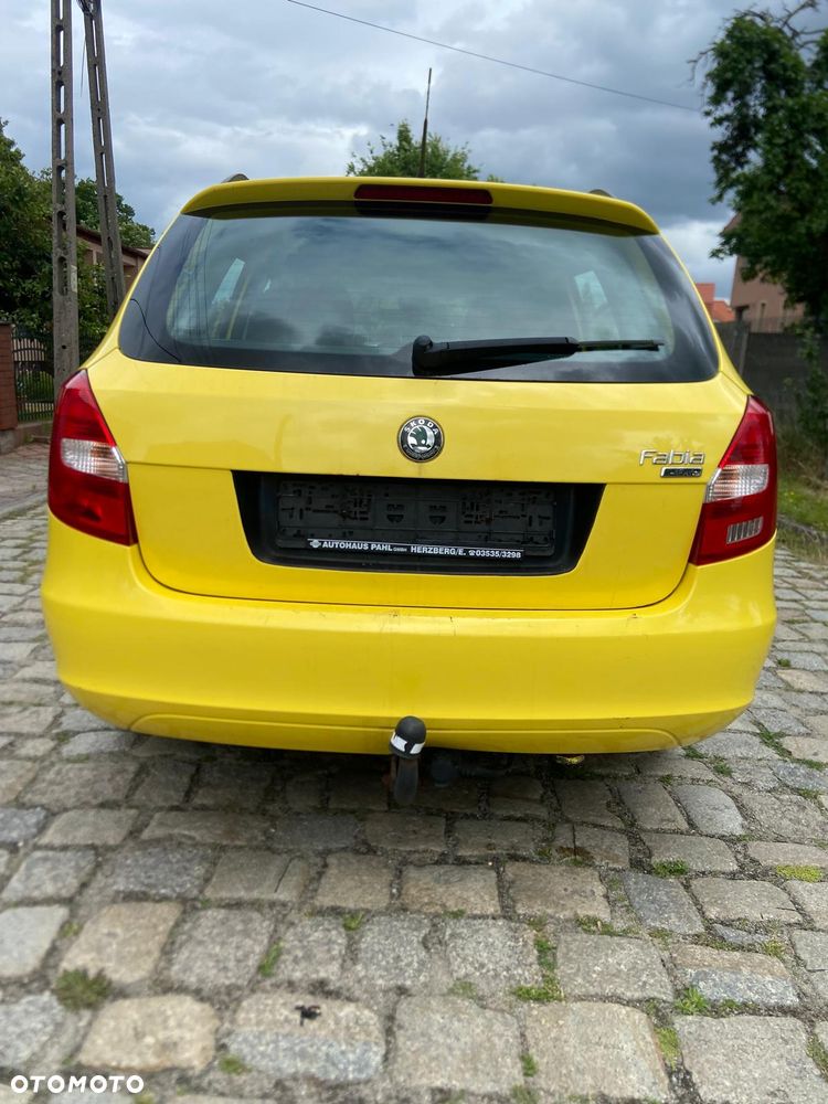 Skoda Fabia 1.4 16V Sportline - 3