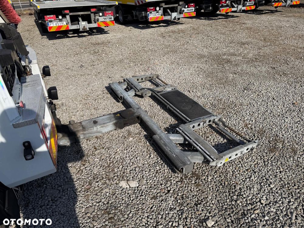 Iveco Daily 70C18 Hi-Matic Pomoc drogowa Holownik 2019r - 9