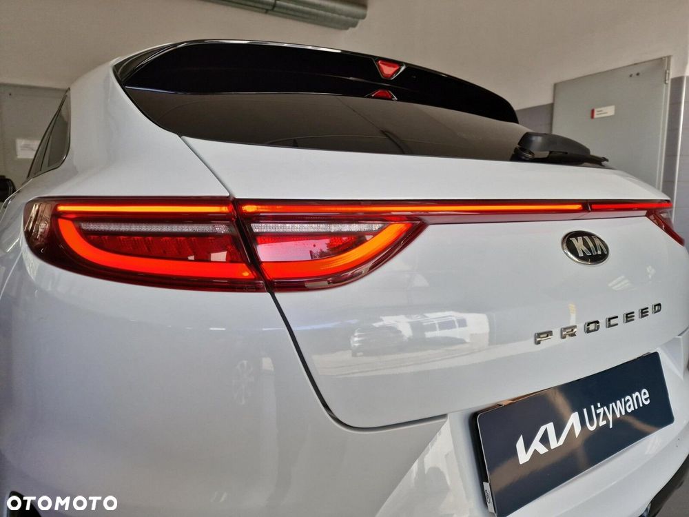 Kia ProCeed 1.6 T-GDI GT DCT - 35