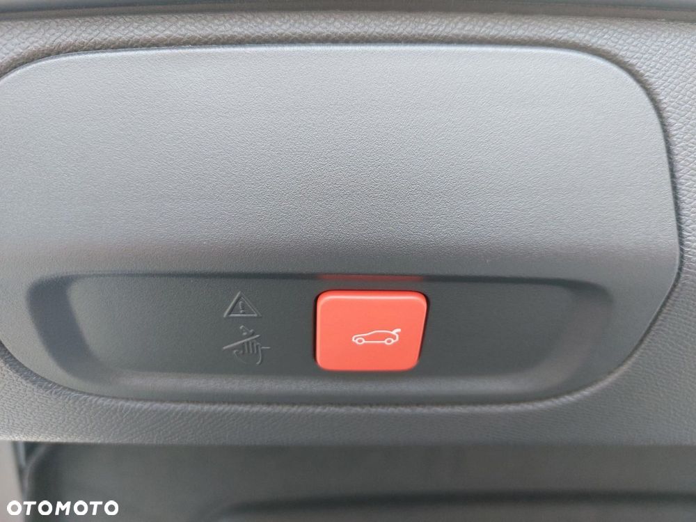 Peugeot 408 1.2 PureTech mHEV GT Exclusive S&S e-DCS6 - 11