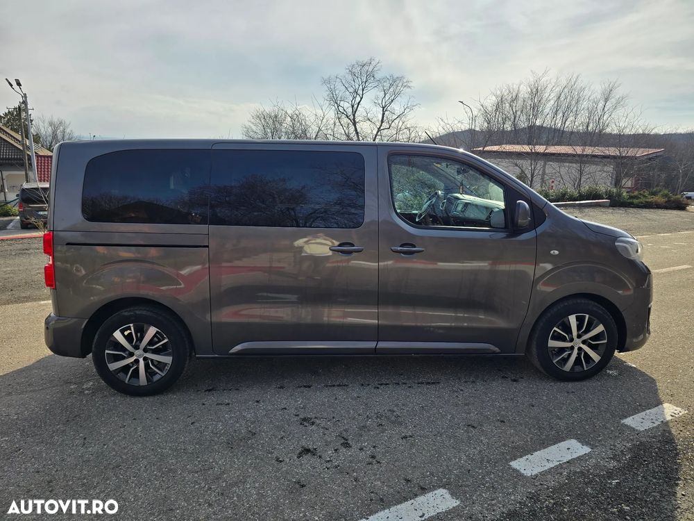 Toyota Proace 2,0-l-D-4D L1 (8-Si.) Verso Shuttle Comfort - 2