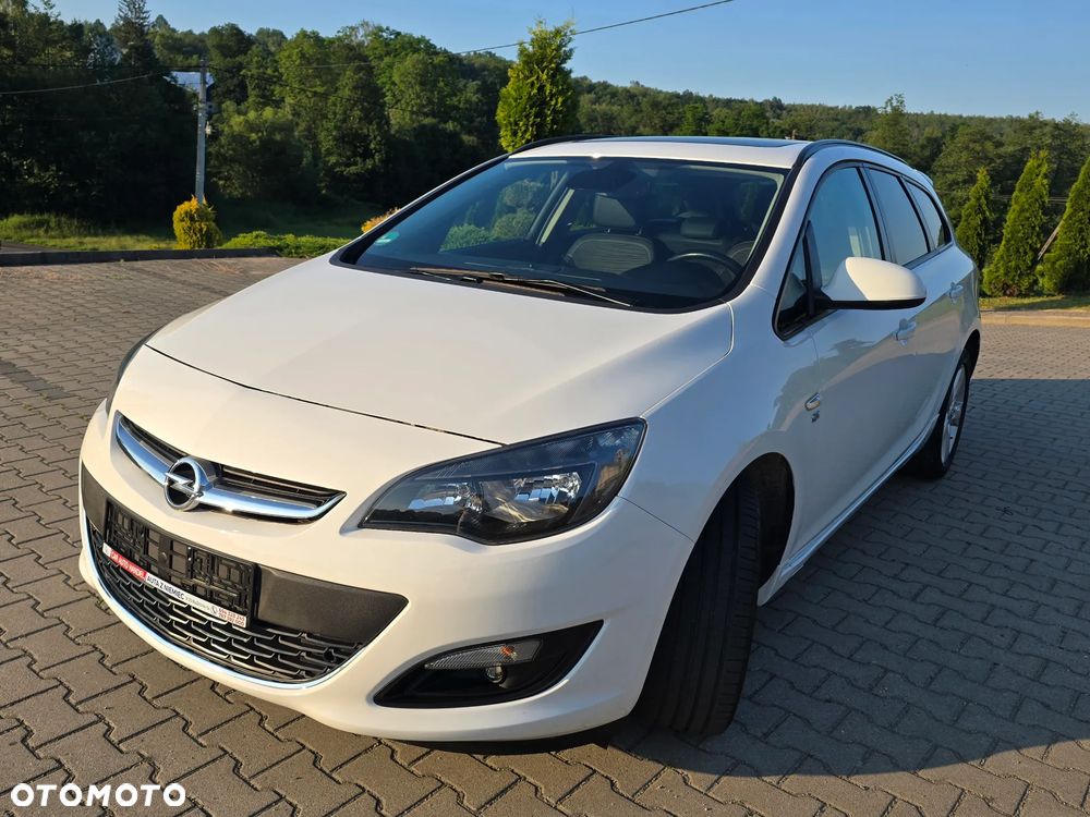 Opel Astra 1.4 T Cosmo - 2