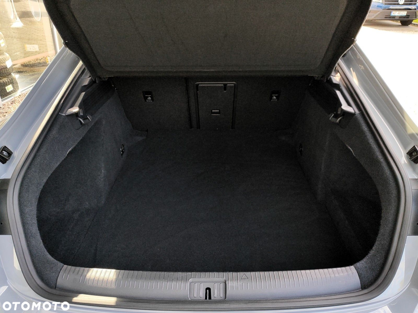 Volkswagen Arteon 2.0 TDI 4Motion R-Line DSG - 35