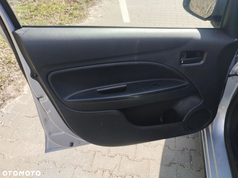 Mitsubishi Space Star 1.0 Plus - 6