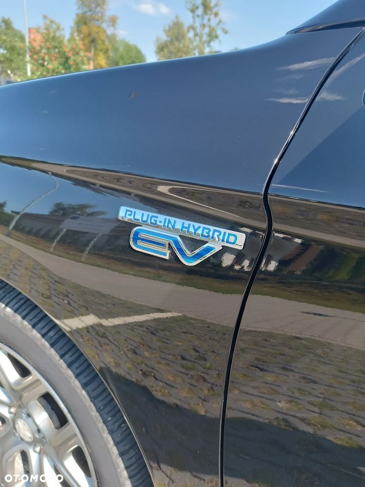 Mitsubishi Outlander Instyle NAVI + - 8