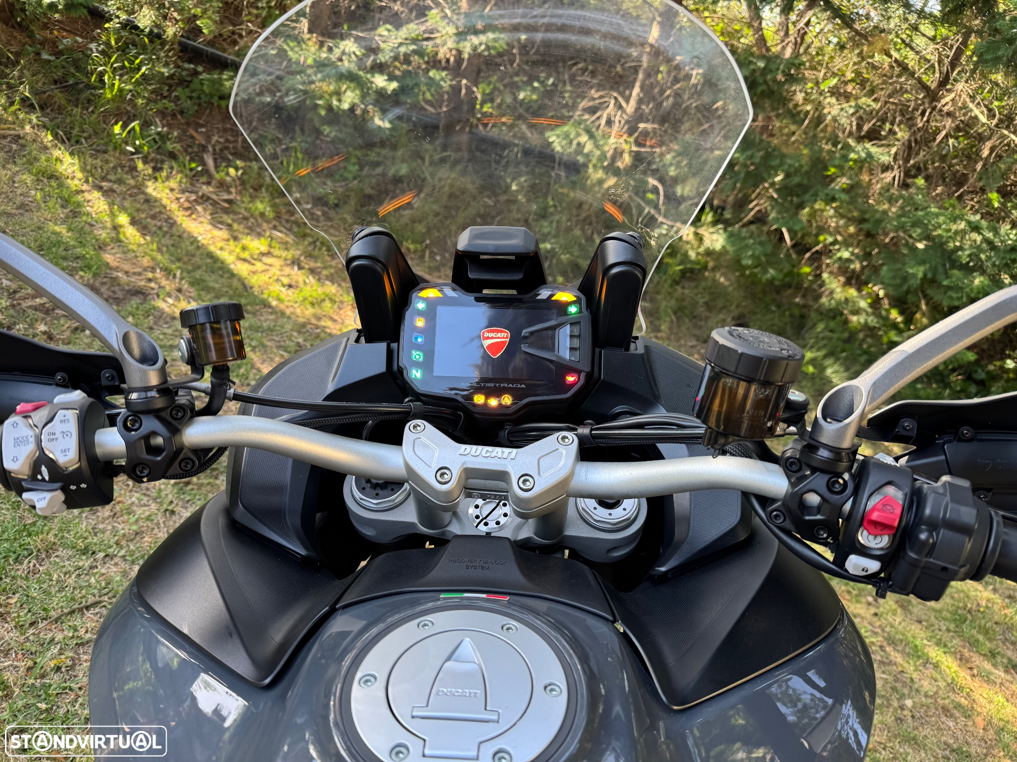 Ducati Multistrada V2S - 10