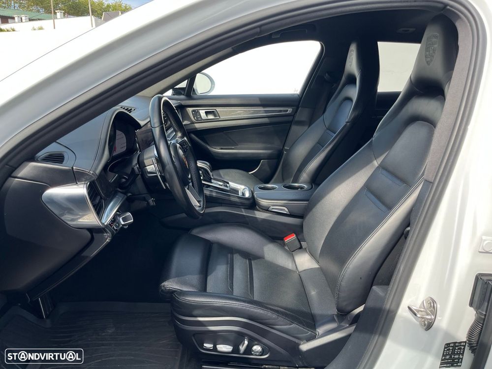Porsche Panamera Sport Turismo - 28