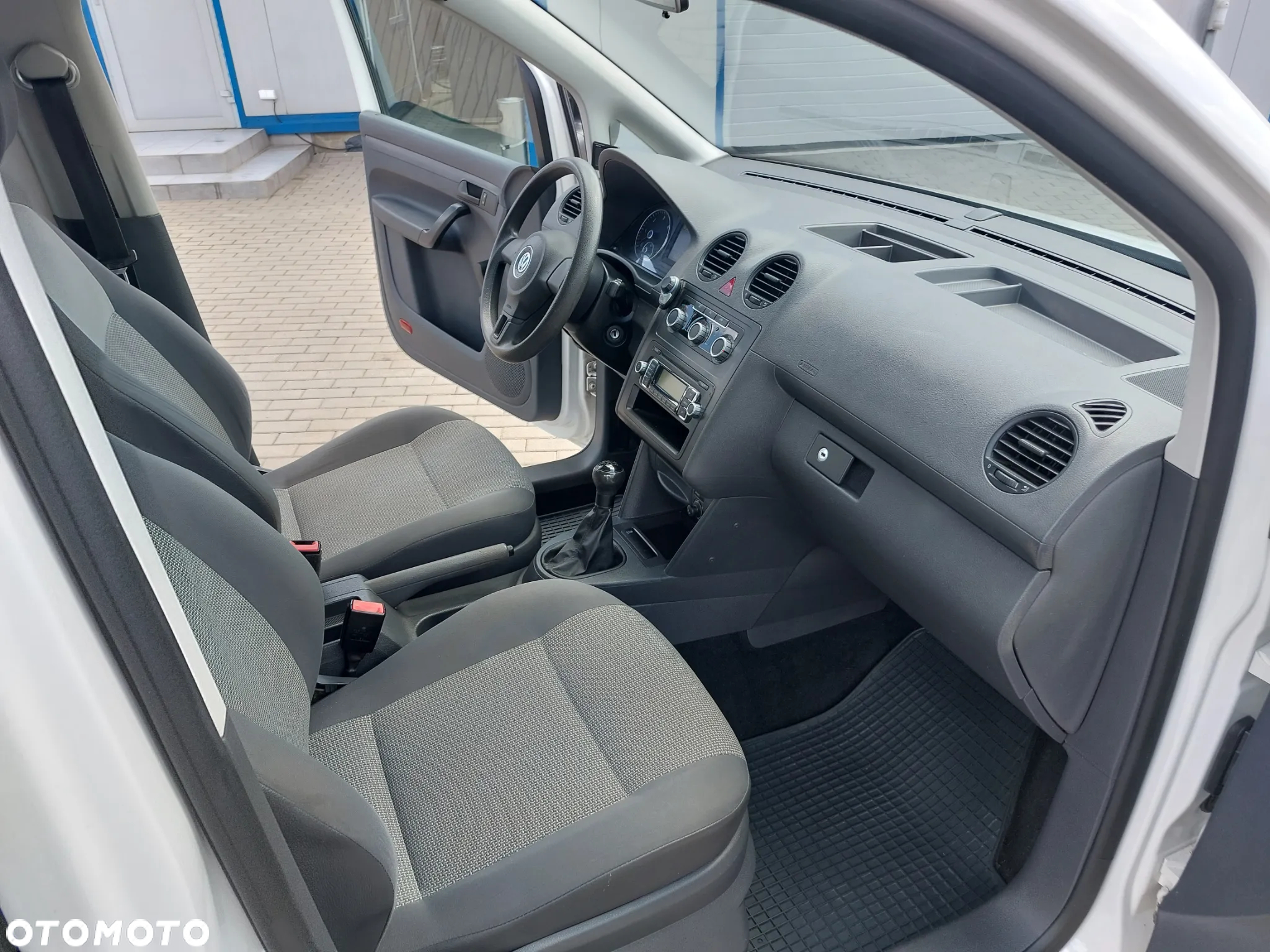 Volkswagen Caddy 1.6 TDI Comfortline - 18