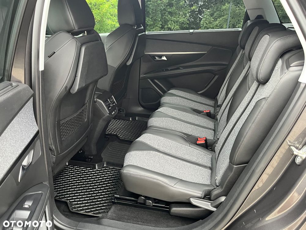 Peugeot 5008 BlueHDi 130 Allure - 12