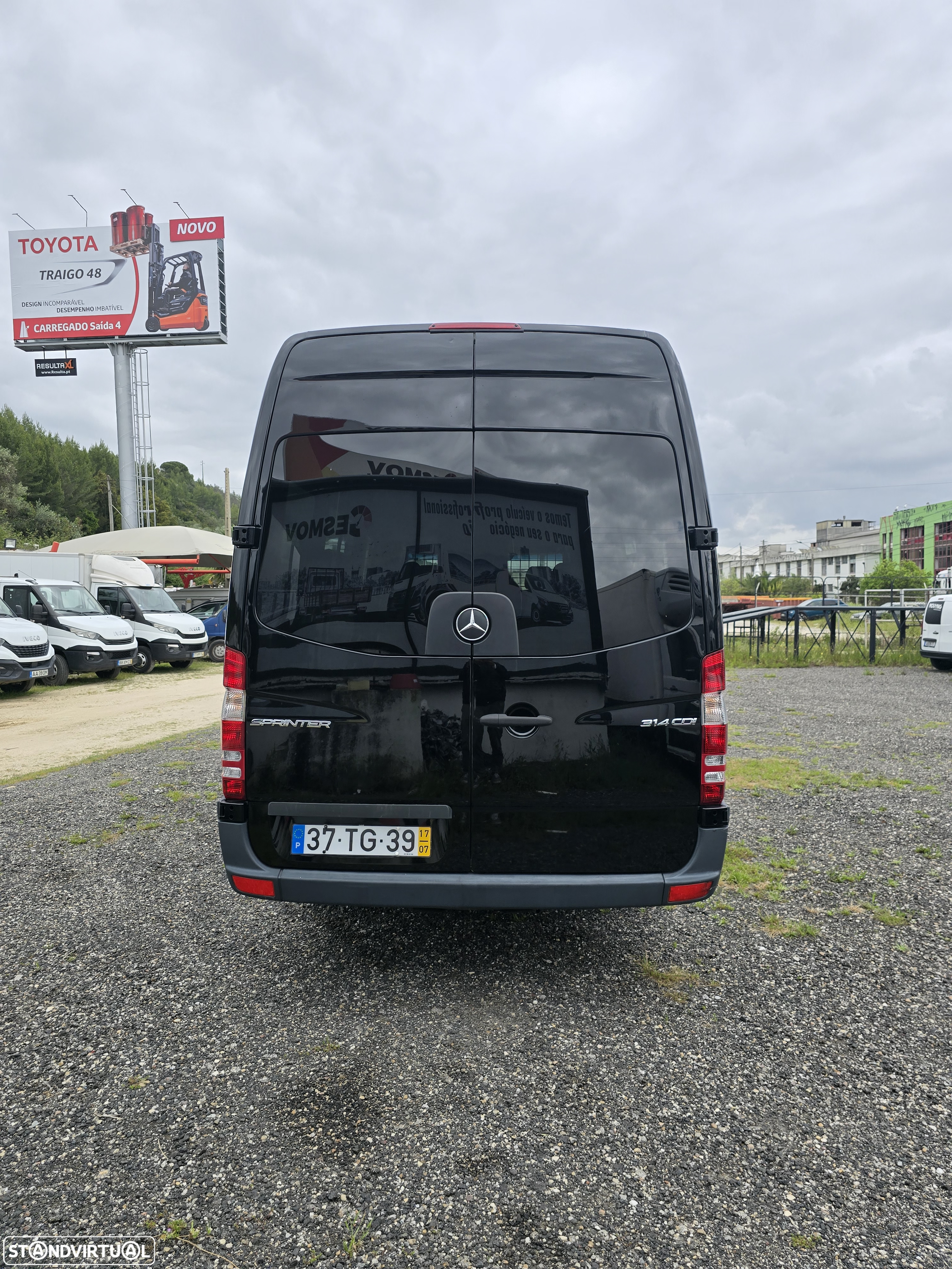 Mercedes-Benz Sprinter - 5
