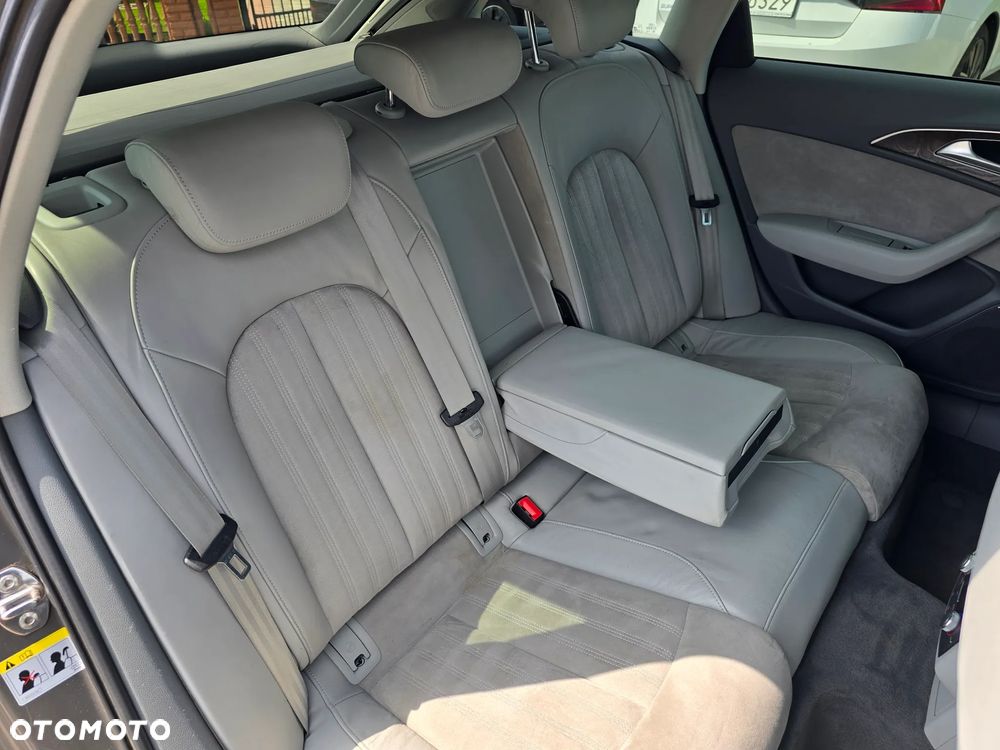 Audi A6 Avant - 15