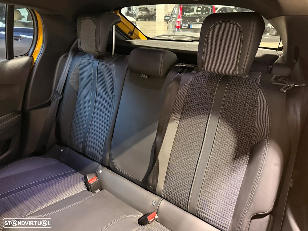 Peugeot 208 1.2 PureTech GT Line EAT8 - 17