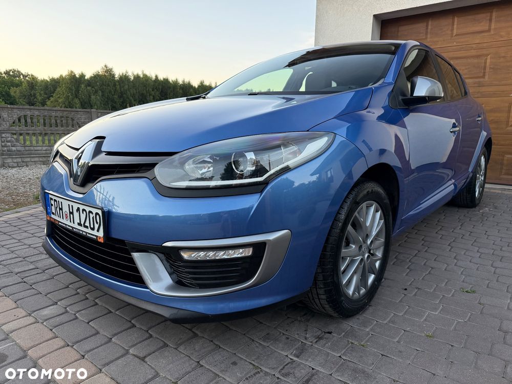 Renault Megane ENERGY TCe 115 Start & Stop Bose Edition - 4
