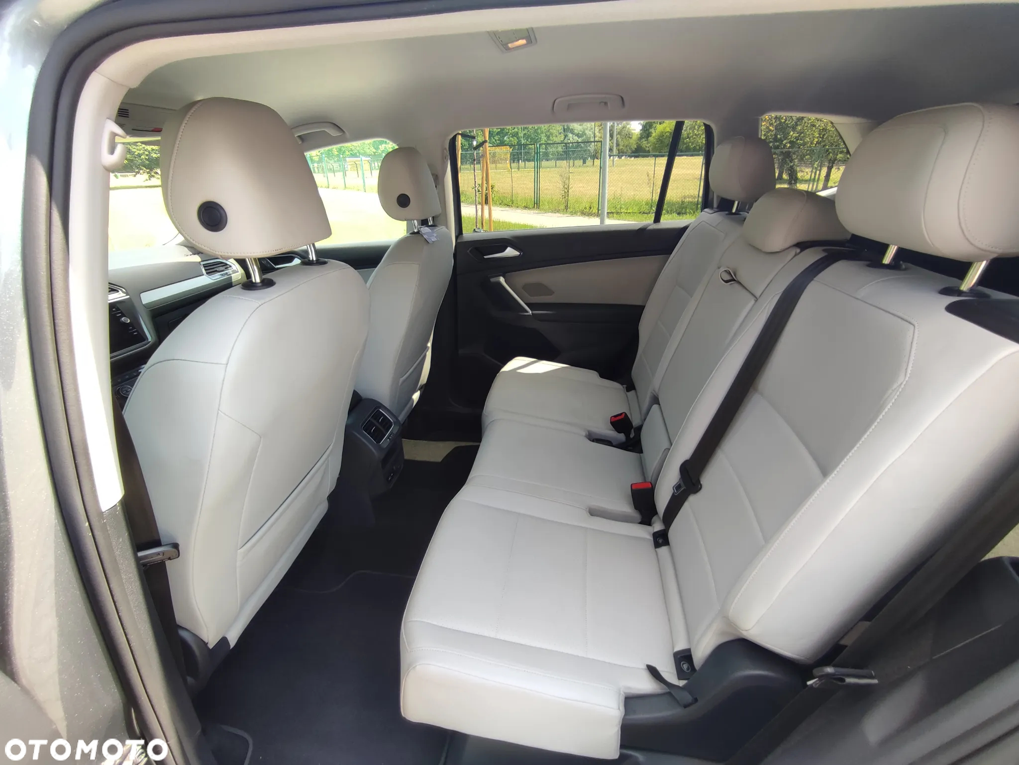 Volkswagen Tiguan Allspace - 13