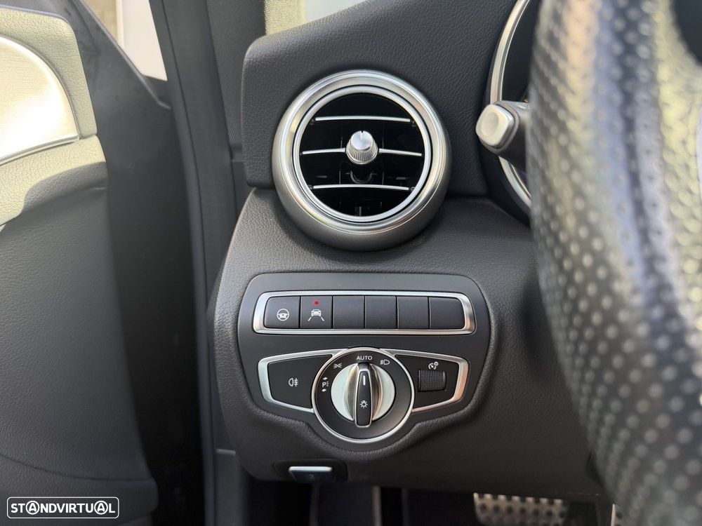 Mercedes-Benz C 180 9G-TRONIC AMG Line - 31