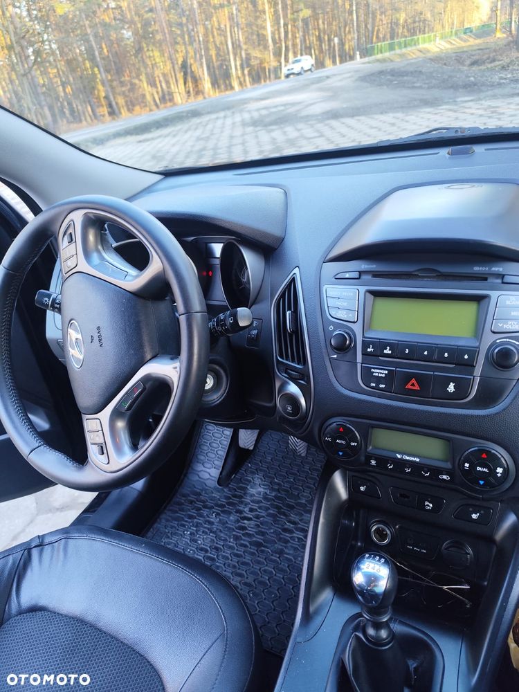 Hyundai ix35 - 12